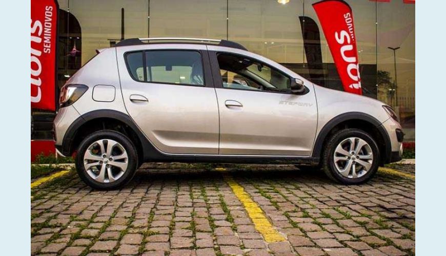 RENAULT SANDERO STEPWAY 1.6 8V FLEX - PRATA - 2017 Foto 2 (Grande)