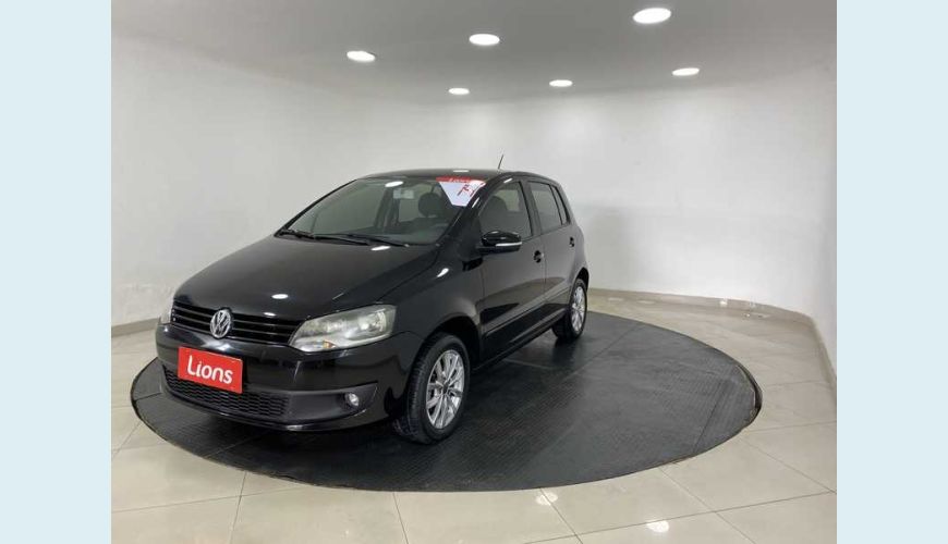 VOLKSWAGEN FOX 1.0 TEC FLEX 4P - PRETO - 2014 Foto 2 (Grande)