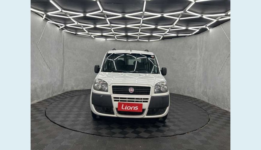 FIAT DOBLO ESSENCE 1.8 16V FLEX - BRANCO - 2021 Foto 2 (Grande)