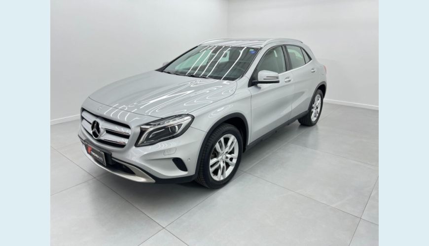MERCEDES-BENZ GLAZ00FF - PRATA - 2016 Foto 2 (Grande)