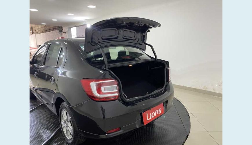 RENAULT LOGAN EXPRESSION 1.6 8V FLEX - PRETO - 2014 Foto 2 (Grande)