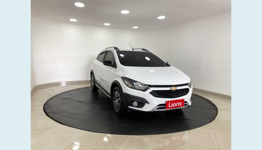 CHEVROLET ONIX 1.4 ACTIV SPE/4 AUT. - BRANCO - 2018 Foto 2 (Grande)