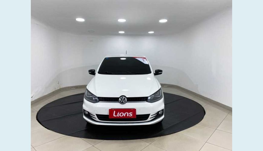 VOLKSWAGEN FOX 1.0 MPI COMFORTLINE FLEX - BRANCO - 2017 Foto 2 (Grande)