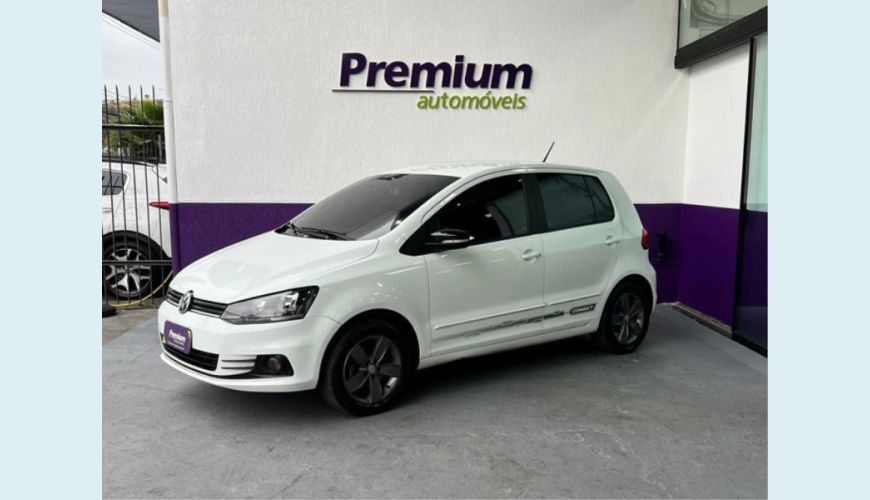 VOLKSWAGEN FOX - BRANCO - 2021 Foto 2 (Grande)