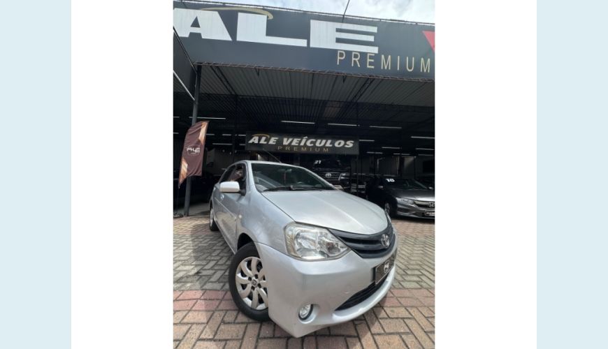 TOYOTA ETIOS - PRATA - 2013 Foto 2 (Grande)