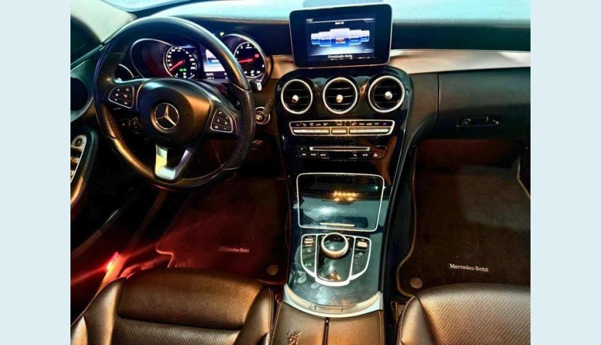 MERCEDES-BENZ C200 AMG LINE - BRANCO - 2016 Foto 2 (Grande)