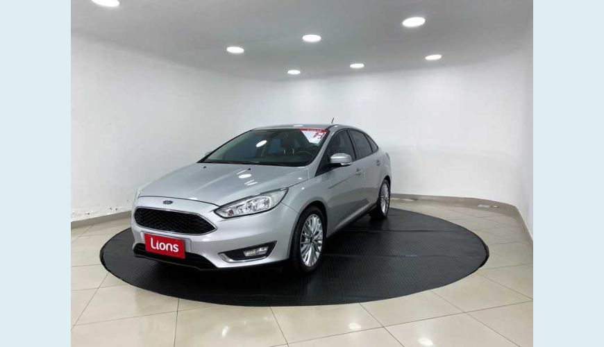 FORD FOCUS HATCH SE PLUS 2.0 POWERSHIFT - PRATA - 2018 Foto 2 (Grande)