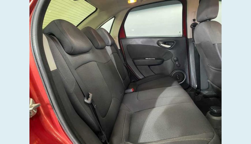 FIAT GRAND SIENA EVO ATTRACTIVE 1.4 8V FLEX - VERMELHO - 2013 Foto 2 (Grande)