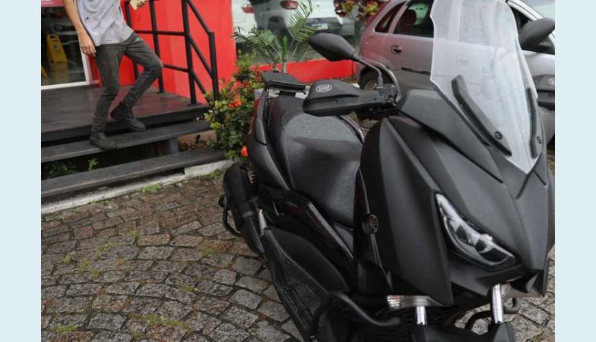 YAMAHA XMAX ABS 250 - PRETO - 2021 Foto 2 (Grande)