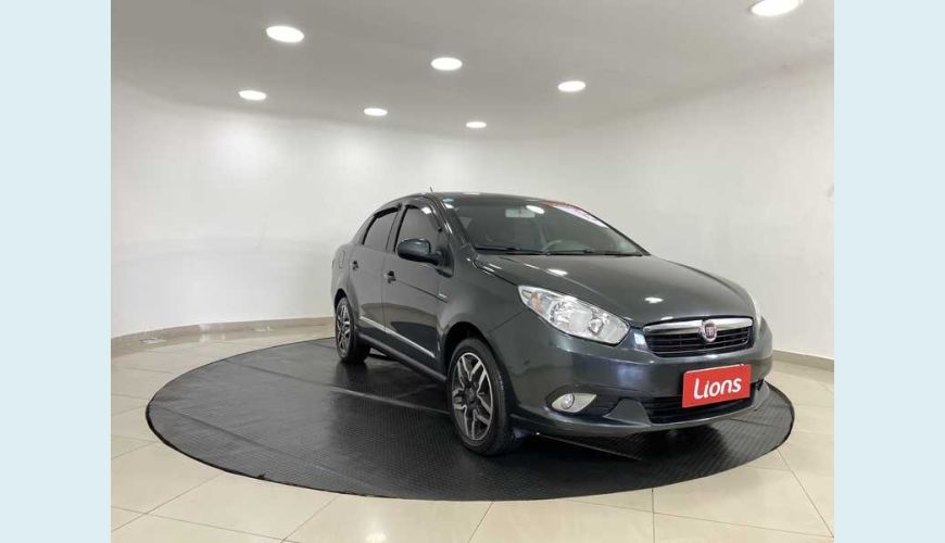 FIAT GRAND SIENA ESSENCE 1.6 16V DUALOGIC FLEX - CINZA - 2013 Foto 2 (Grande)