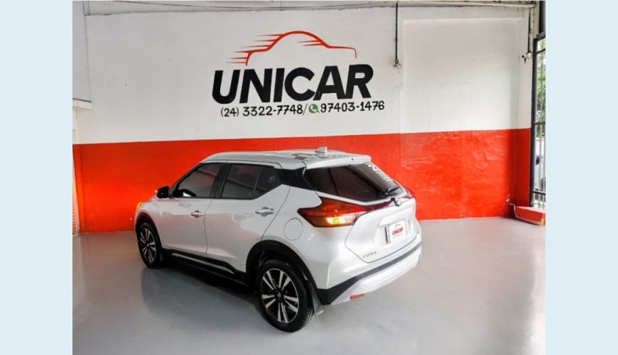 NISSAN KICKS - PRATA - 2022 Foto 2 (Grande)