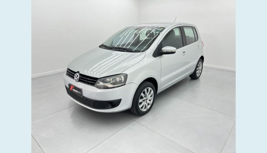 VOLKSWAGEN FOX 1.0 GII - PRATA - 2013 Foto 2 (Grande)