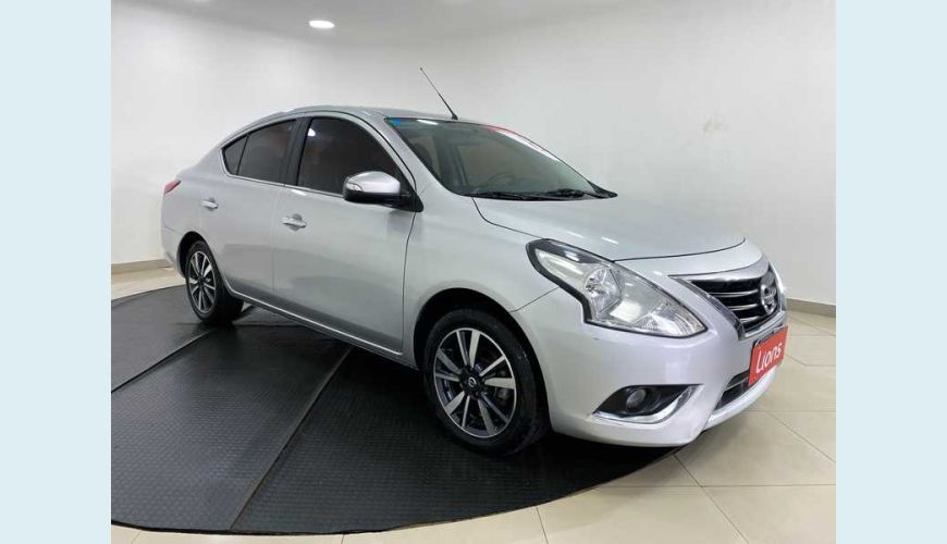 NISSAN VERSA 1.6 16V SV FLEXSTART CVT FLEX - PRATA - 2018 Foto 2 (Grande)
