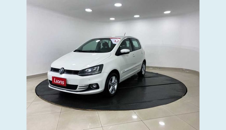 VOLKSWAGEN FOX 1.6 16V MSI HIGHLINE FLEX - BRANCO - 2016 Foto 2 (Grande)