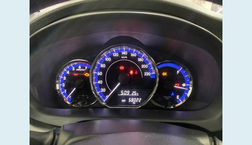 TOYOTA YARIS 1.3 XL PLUS TECH CVT (FLEX) - PRETO - 2019 Foto 2 (Grande)