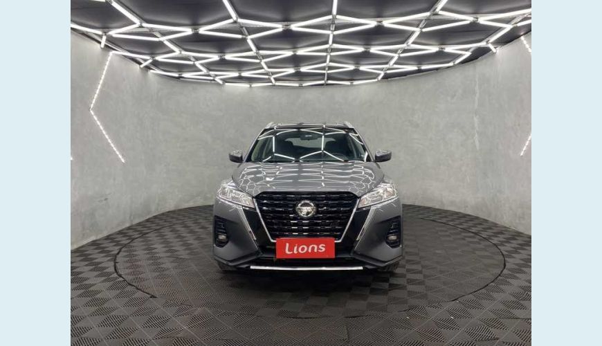 NISSAN KICKS SENSE 1.6 (FLEX) (AUT) - CINZA - 2022 Foto 2 (Grande)