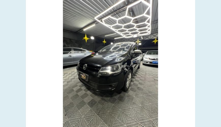VOLKSWAGEN FOX - PRETO - 2014 Foto 2 (Grande)