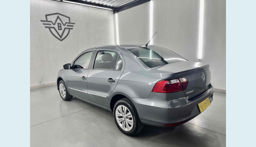 VOLKSWAGEN VOYAGE - CINZA - 2022 Foto 2 (Grande)