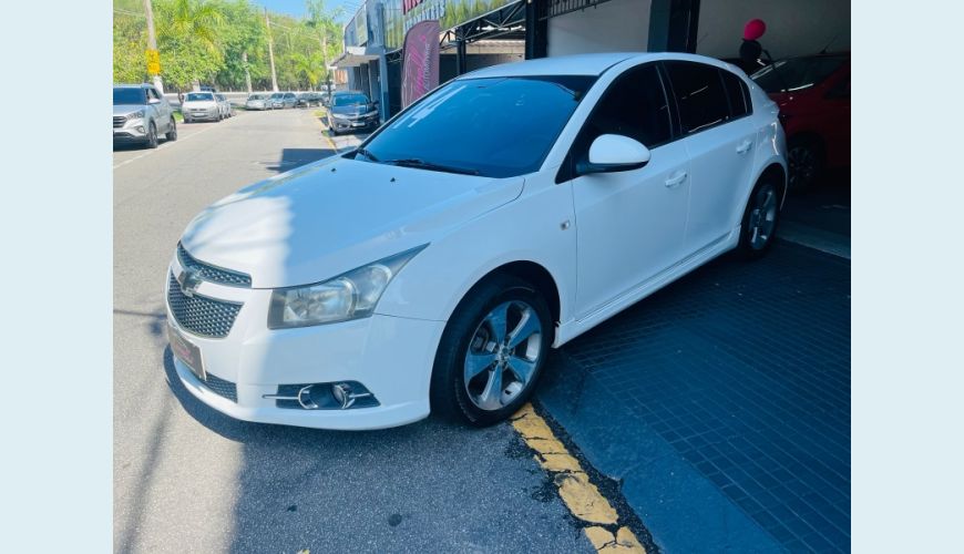 CHEVROLET CRUZE HB SPORT LT 1.8 16V FLEXP. 5P AUT - BRANCO - 2014 Foto 2 (Grande)