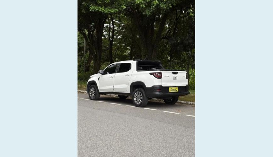 FIAT STRADA FREEDOM CD13 - BRANCO - 2025 Foto 2 (Grande)