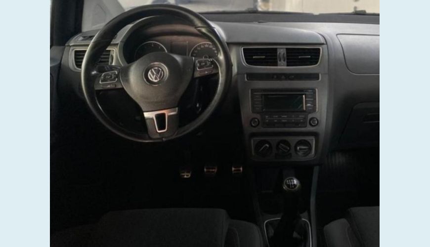 VOLKSWAGEN CROSSFOX GII 1.6 FLEX MANUAL 4P - VERMELHO - 2014 Foto 2 (Grande)
