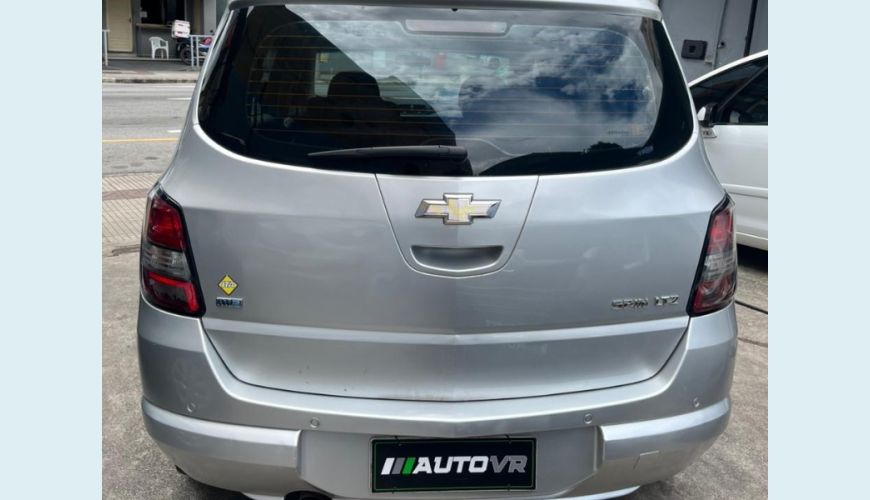 CHEVROLET SPIN LTZ 1.8 8V FLEX AUT. 4P - PRATA - 2014 Foto 2 (Grande)