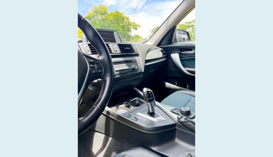 BMW 118I URBANLINE MANUAL 4P - PRETO - 2012 Foto 2 (Grande)