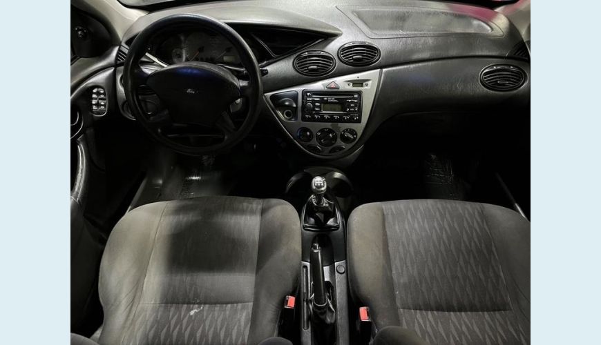 FORD FOCUS 1.6 MANUAL 4P - PRATA - 2005 Foto 2 (Grande)