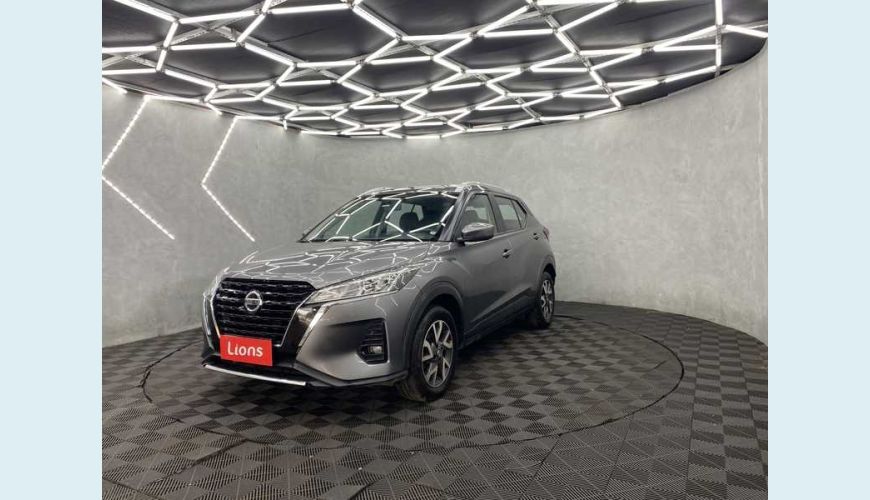 NISSAN KICKS SENSE 1.6 FLEX AUT. 4P - CINZA - 2022 Foto 2 (Grande)