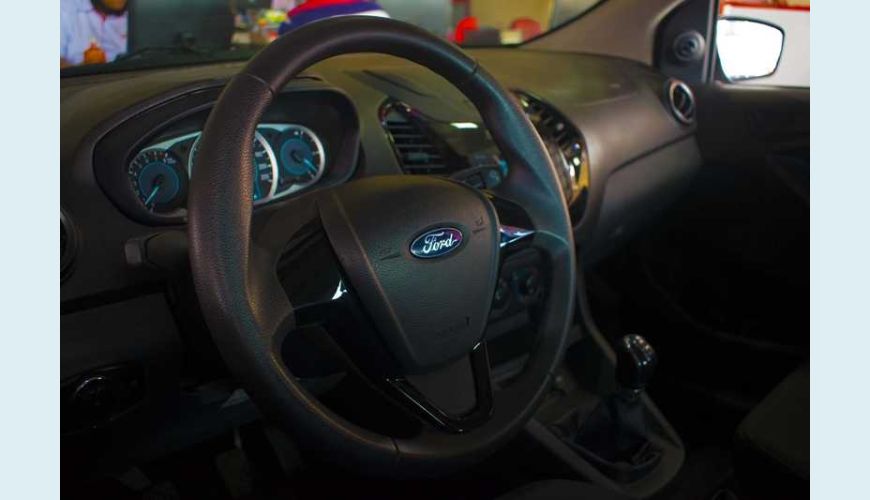 FORD FORD KA SEDAN SE 1.0 FLEX MANUAL 4P - BRANCO - 2018 Foto 2 (Grande)