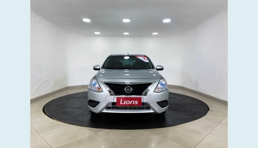 NISSAN NISSAN VERSA 1.0 12V FLEX MANUAL 4P - PRATA - 2019 Foto 2 (Grande)