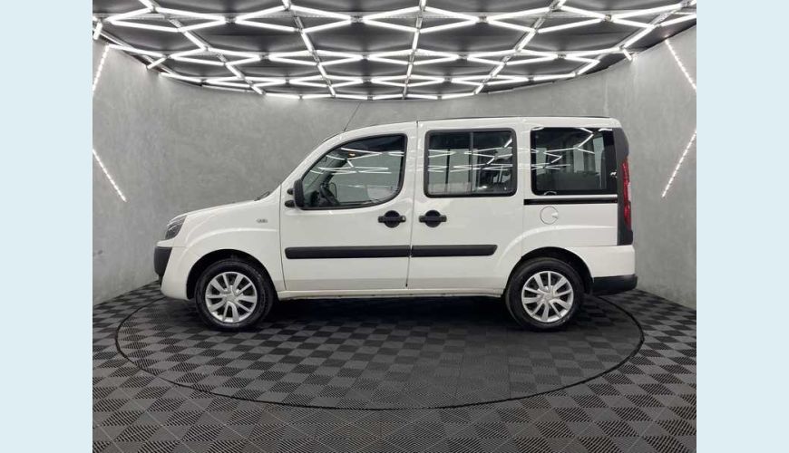 FIAT FIAT DOBLO ESSENCE 1.8 16V FLEX MANUAL 4P - BRANCO - 2020 Foto 2 (Grande)