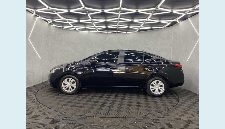 NISSAN NISSAN VERSA SENSE 1.6 FLEX AUT. 4P - PRETO - 2022 Foto 2 (Grande)