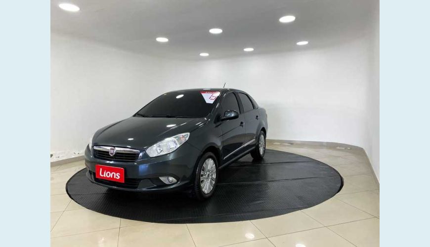 FIAT GRAND SIENA ESSENCE 1.6 16V DUALOGIC FLEX AUT. 4P - CINZA - 2013 Foto 2 (Grande)