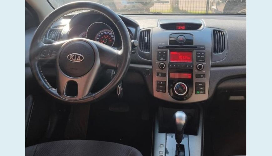 KIA CERATO EX2 1.6 MANUAL 4P - PRATA - 2011 Foto 2 (Grande)