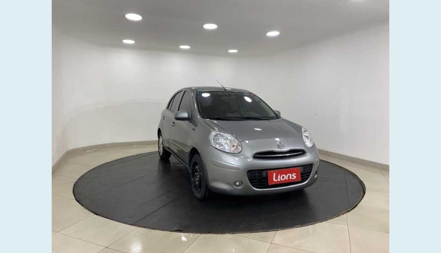 NISSAN MARCH S 1.6 16V FLEX MANUAL 4P - CINZA - 2013 Foto 2 (Grande)