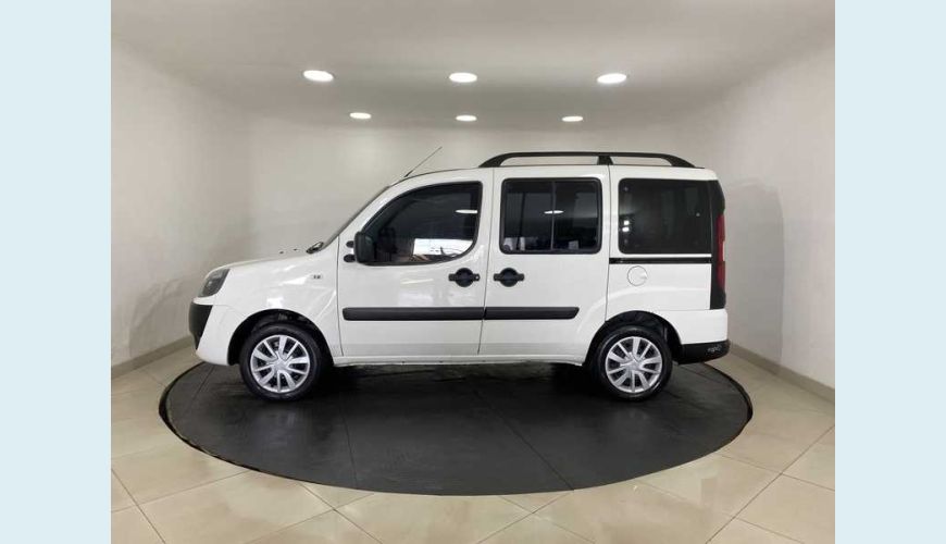 FIAT DOBLO ESSENCE 1.8 FLEX MANUAL 4P - BRANCO - 2019 Foto 2 (Grande)
