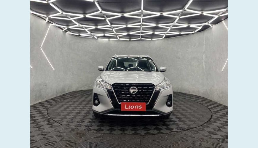 NISSAN KICKS SENSE 1.6 FLEX - PRATA - 2023 Foto 2 (Grande)