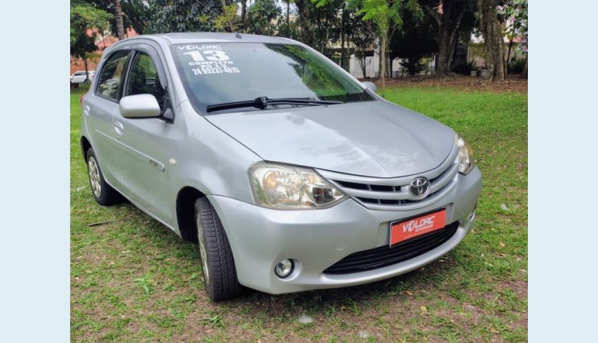 TOYOTA ETIOS FLEX MANUAL 4P - PRATA - 2013 Foto 2 (Grande)