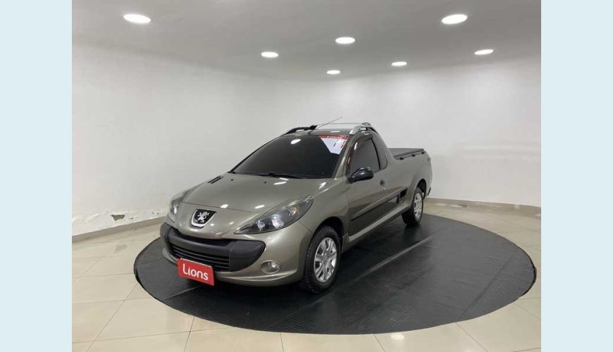 PEUGEOT HOGGAR XR 1.4 FLEX MANUAL 2P - PRETO - 2011 Foto 2 (Grande)