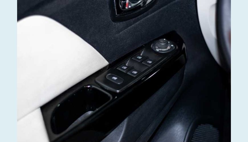 RENAULT CAPTUR INTENSE 1.6 16V FLEX AUT. 4P - BRANCO - 2019 Foto 2 (Grande)