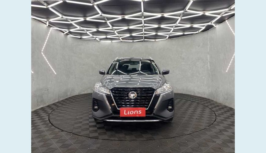 NISSAN KICKS SENSE 1.6 FLEX AUT. - CINZA - 2022 Foto 2 (Grande)