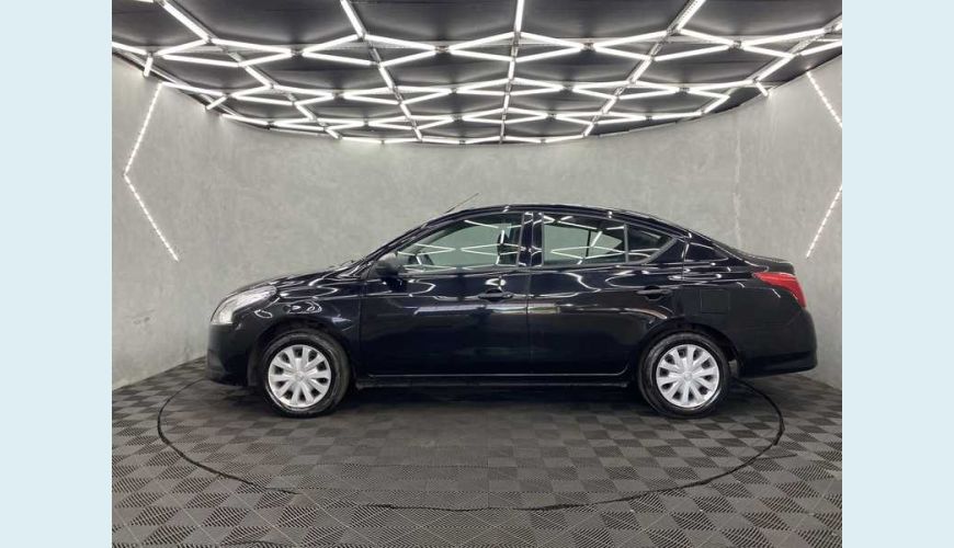 NISSAN VERSA V-DRIVE 1.0 FLEX MANUAL 4P - PRETO - 2021 Foto 2 (Grande)