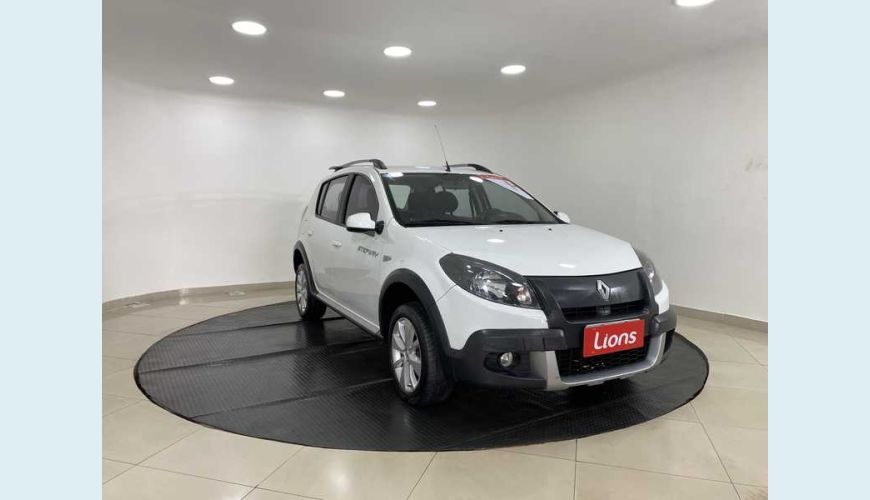 RENAULT SANDERO STEPWAY 1.6 16V FLEX AUT. 4P - BRANCO - 2014 Foto 2 (Grande)
