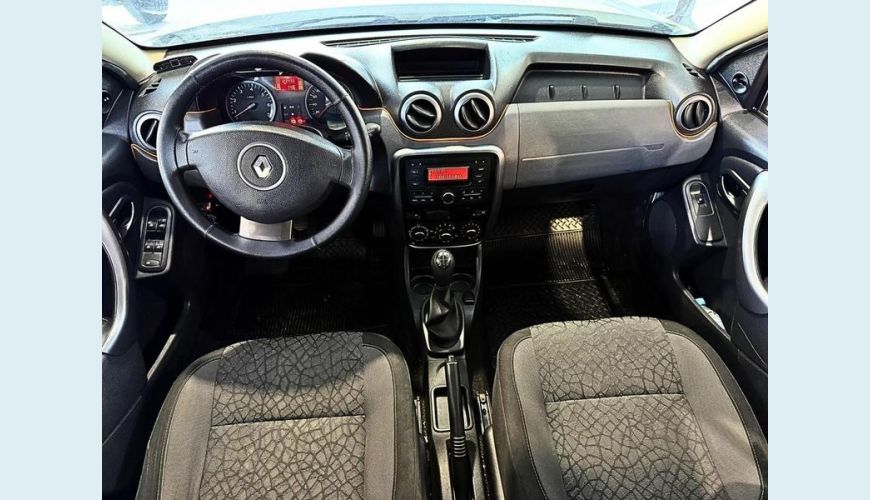 RENAULT DUSTER E 1.6 FLEX MANUAL 4P - BRANCO - 2015 Foto 2 (Grande)