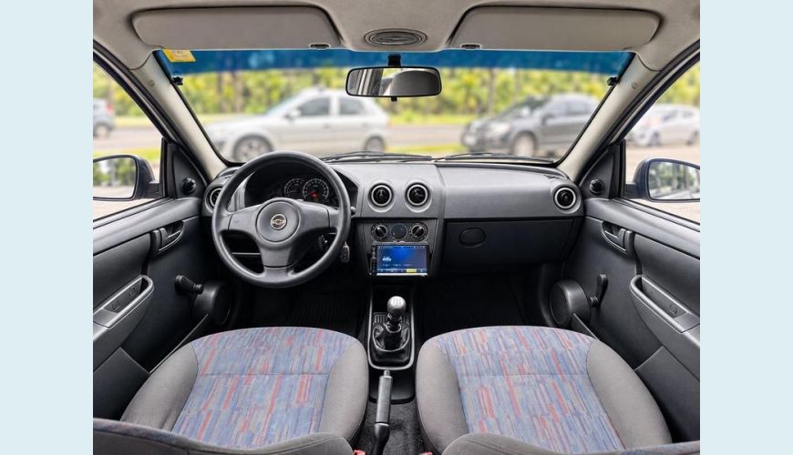 CHEVROLET CELTA 1.0 MPFI LIFE 8V FLEX 2P MANUAL - PRATA - 2007 Foto 2 (Grande)