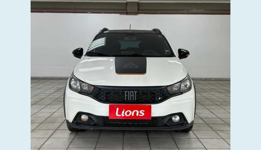 FIAT ARGO TREKKING 1.3 - BRANCO - 2024 Foto 2 (Grande)