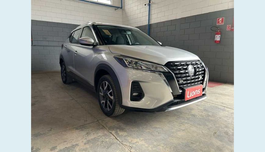 NISSAN KICKS SENSE CVT 1.6 (FLEX) - PRATA - 2024 Foto 2 (Grande)