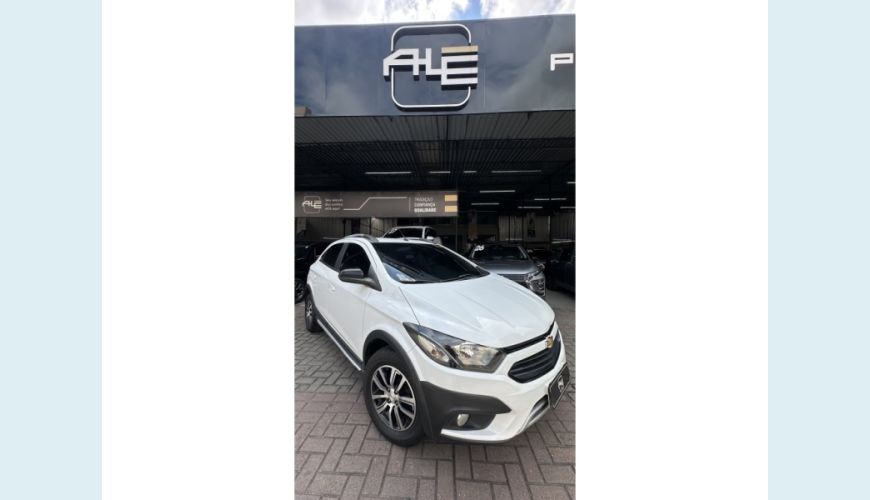 CHEVROLET ONIX - BRANCO - 2018 Foto 2 (Grande)