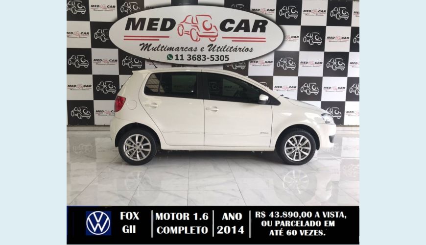 VOLKSWAGEN FOX 1.6 MI 8V FLEX 4P AUT. - BRANCO - 2014 Foto 3 (Grande)